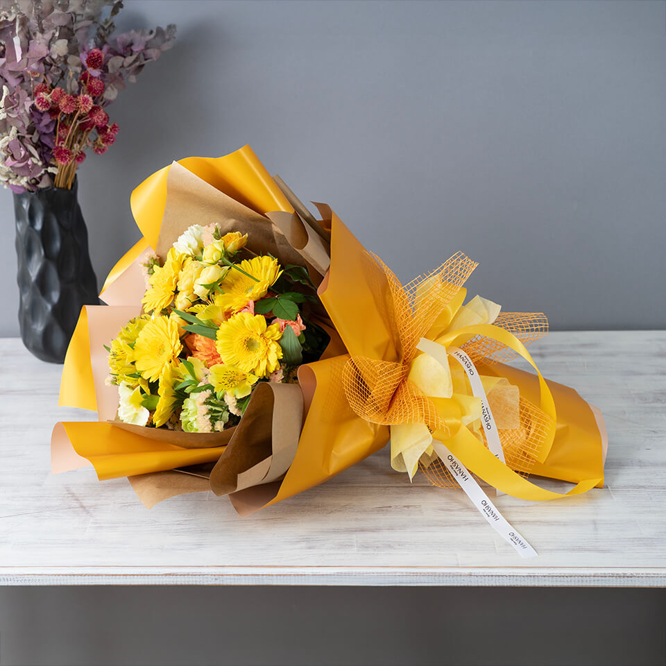 韓国風ラッピング】 黄色系ドレスブーケ｜広島花屋オンラインショップ花将